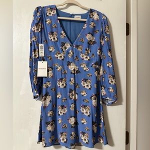 Aritzia Periwinkle Blue Floral V-Neck Long Sleeve Dress